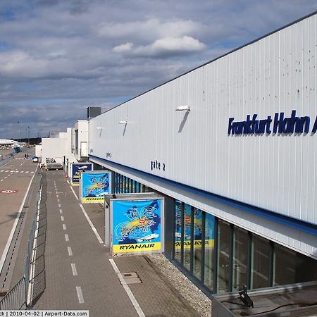 The Venue Frankfurt-Hahn Airport Hotell Hirschfeld Eksteriør bilde