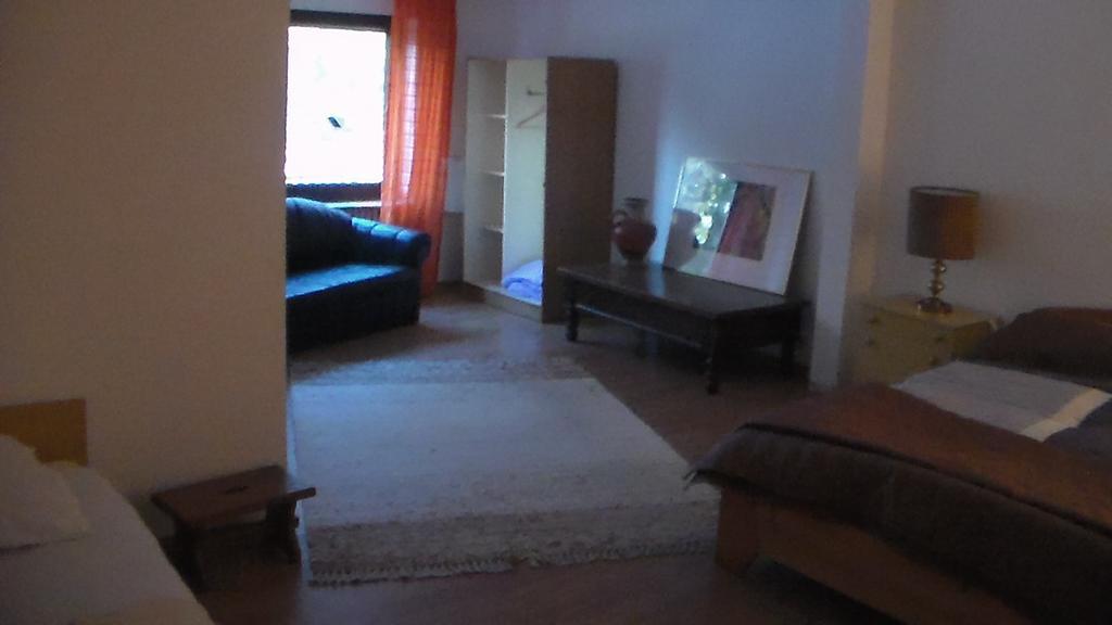 The Venue Frankfurt-Hahn Airport Hotell Hirschfeld Eksteriør bilde